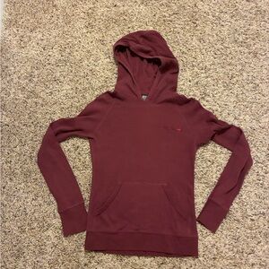 Vintage Roots Women's Burgundy lightweight Hoodie Sundance 2007 logo